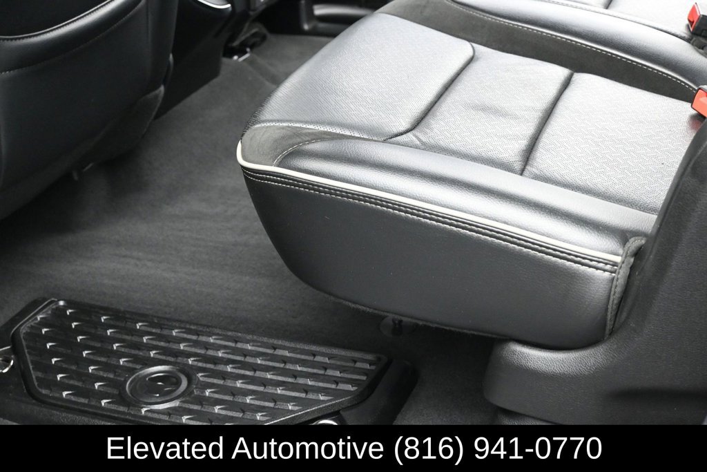 Used 2019 RAM 1500 Laramie w/ Sport Appearance Package RWD image 13