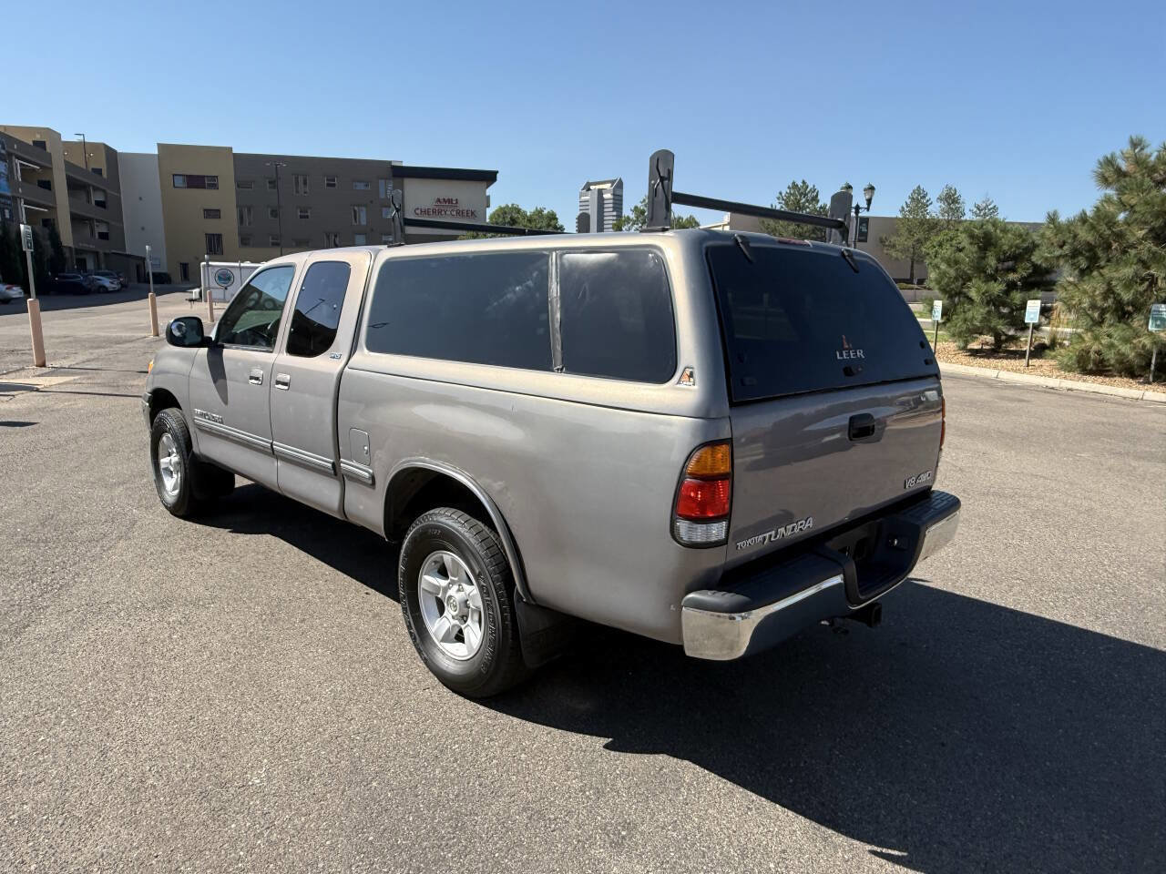 Used 2000 Toyota Tundra SR5 AWD/4WD image 9