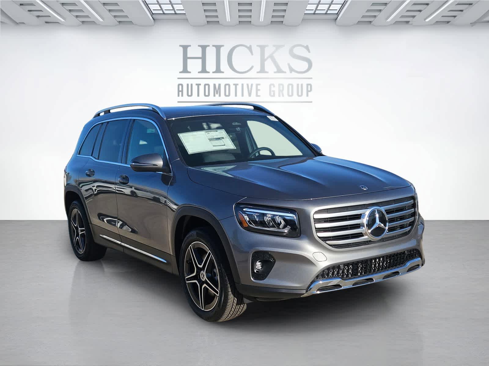 New 2026 Mercedes-Benz GLB 250 image 3