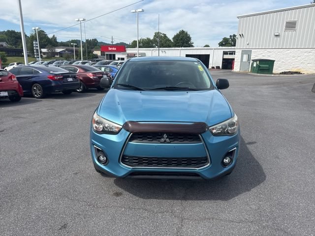 Used 2014 Mitsubishi Outlander Sport SE FWD image 3