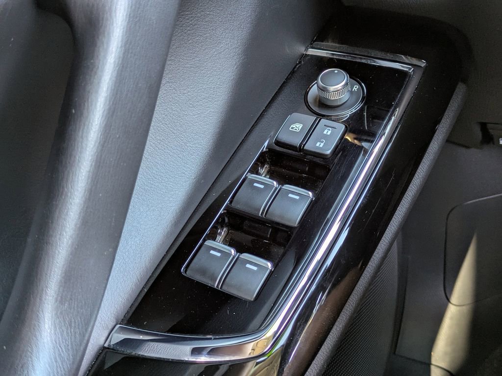 Used 2023 MAZDA CX-9 Touring image 29