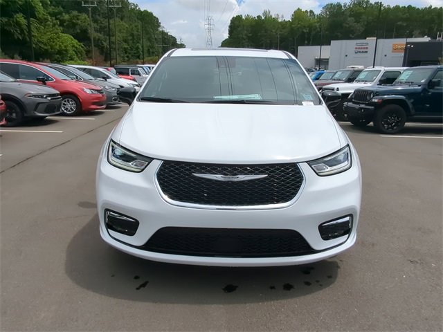 New 2026 Chrysler Pacifica Select image 22