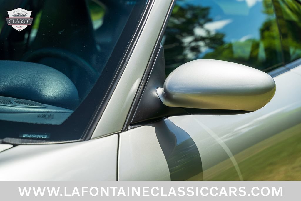 Used 2002 Porsche 911 Carrera RWD image 40