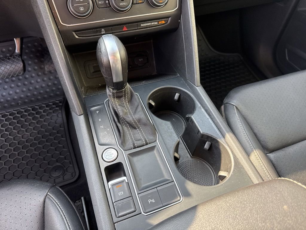 Used 2021 Volkswagen Atlas SE image 25