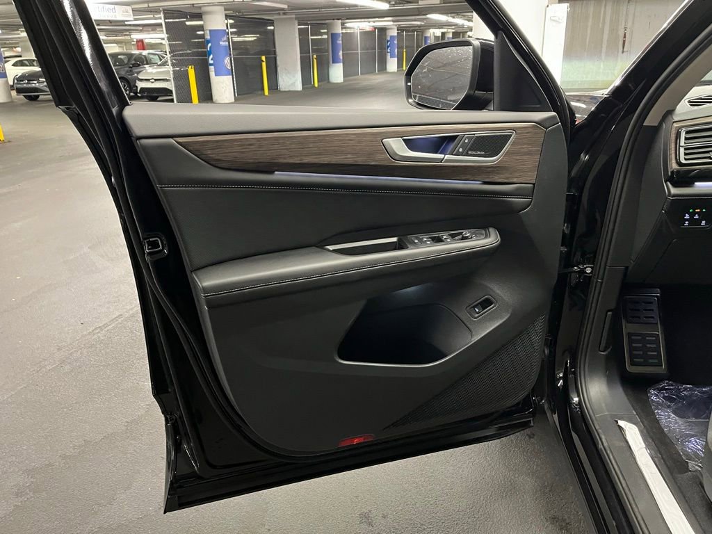 New 2026 Volkswagen Atlas SEL Premium R-Line image 19