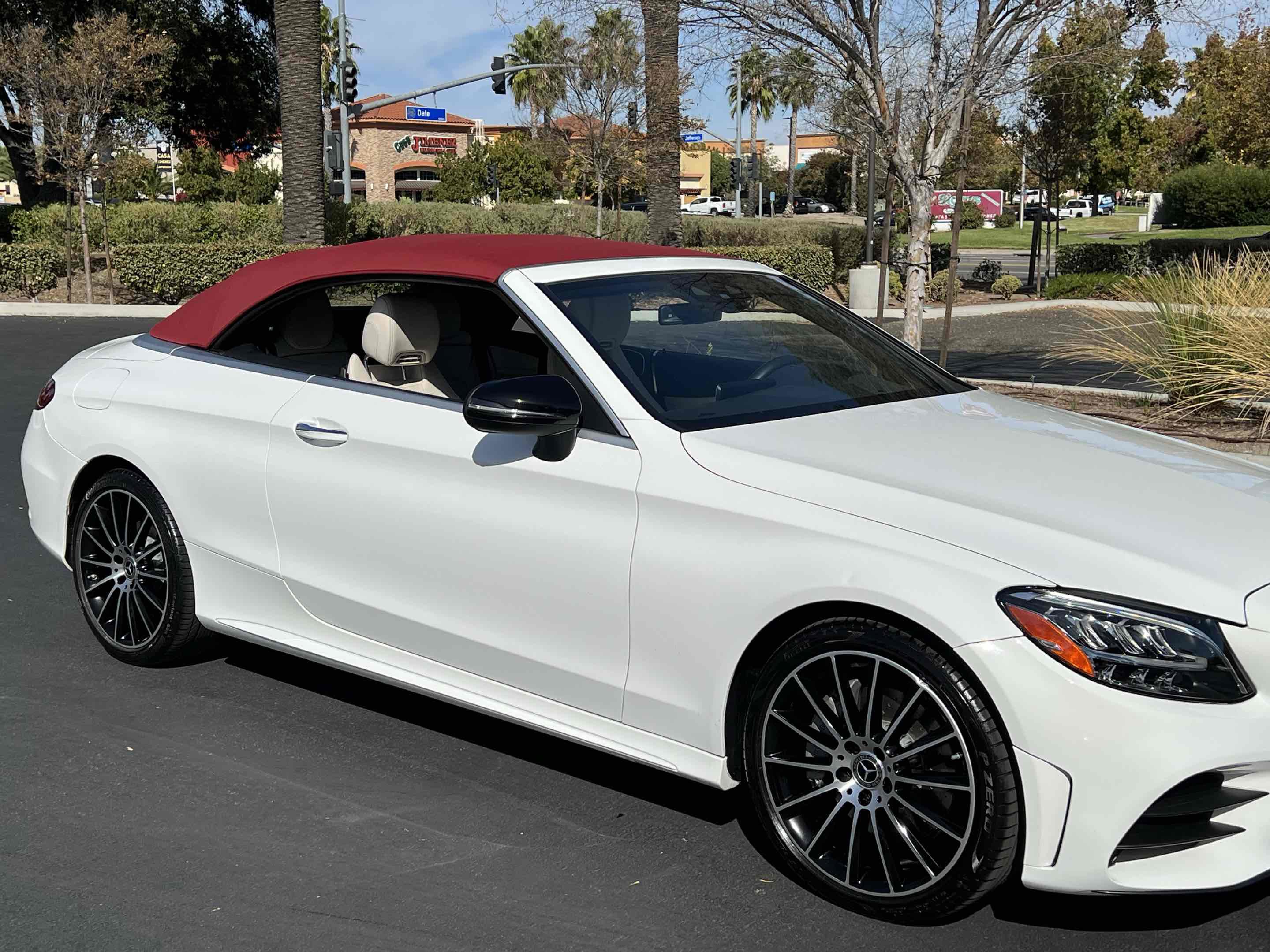 Used 2023 Mercedes-Benz C 300 Cabriolet image 63