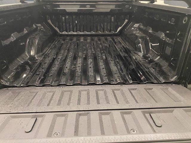 New 2026 Chevrolet Colorado Trail Boss w/ Midnight Edition image 24