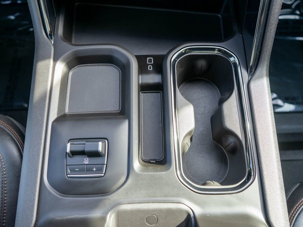 Used 2024 GMC Sierra 2500 AT4 w/ AT4 Premium Plus Package image 29