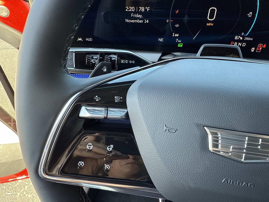 New 2026 Cadillac Optiq Sport 2 image 29