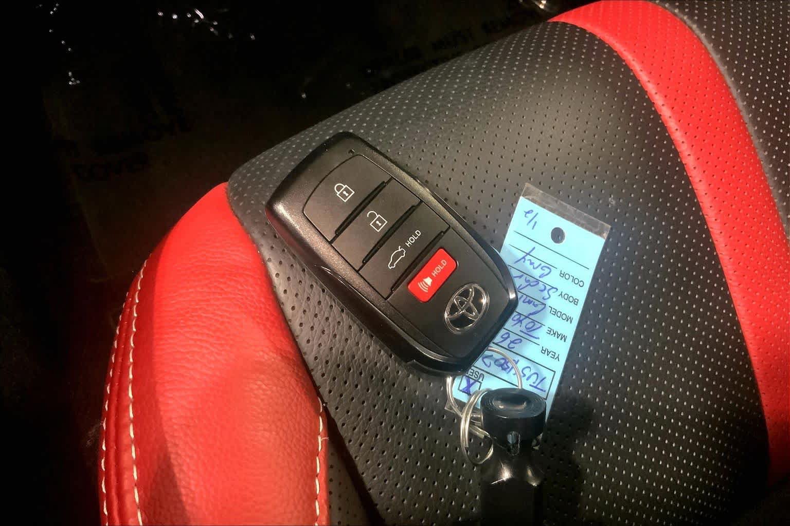 Used 2026 Toyota Camry XSE AWD/4WD image 15