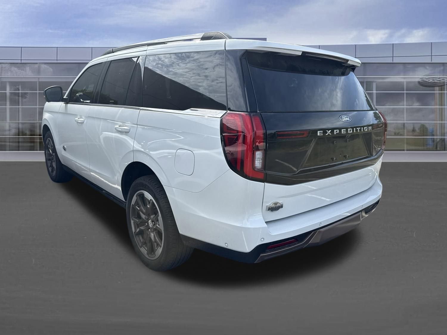 Used 2025 Ford Expedition King Ranch AWD/4WD image 7