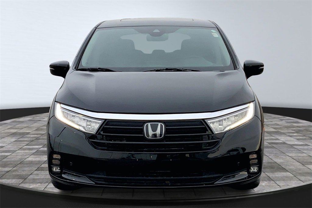 Used 2022 Honda Odyssey Touring image 2