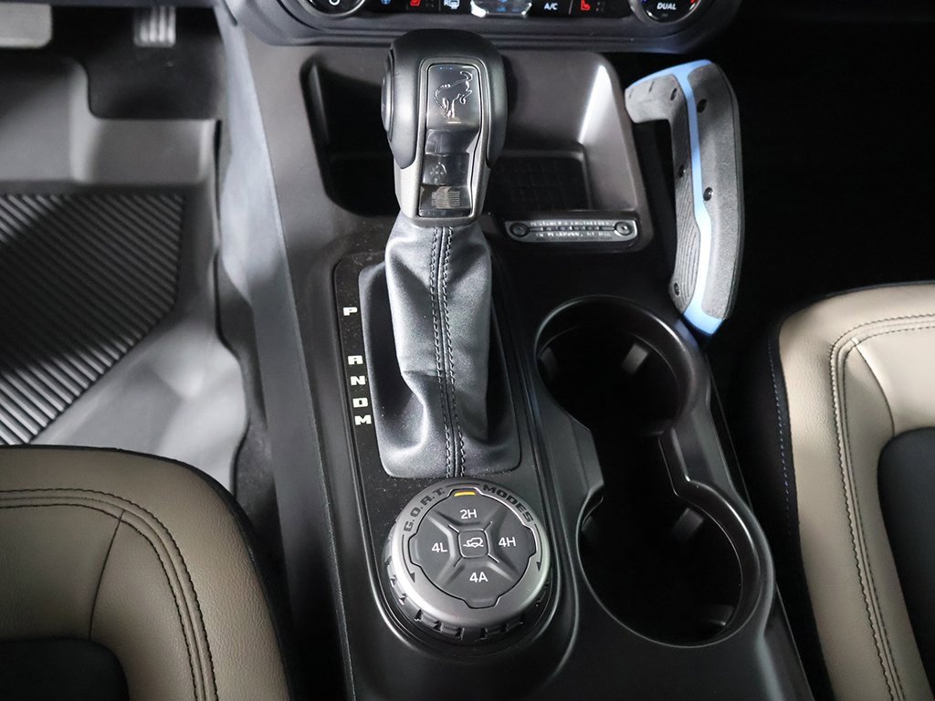 Used 2024 Ford Bronco Wildtrak image 44