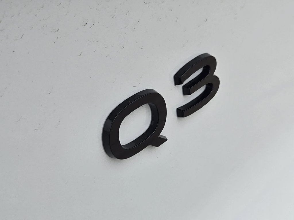 Used 2026 Audi Q3 quattro 2.0T w/ Driver Assistance Package AWD/4WD image 15