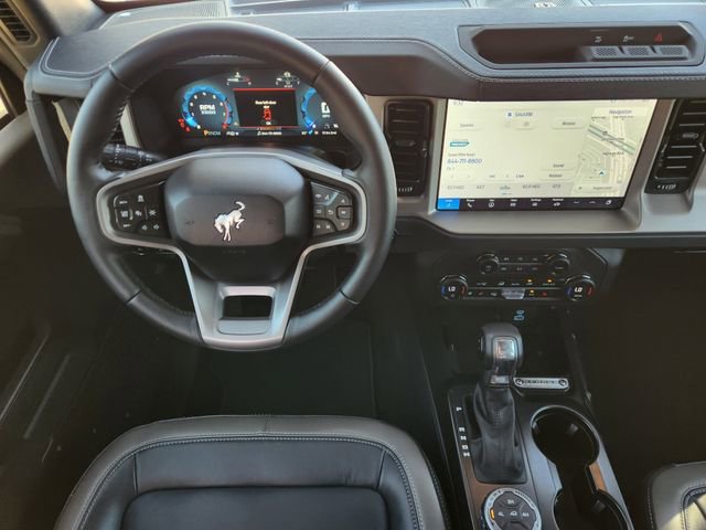 Used 2025 Ford Bronco Outer Banks AWD/4WD image 27