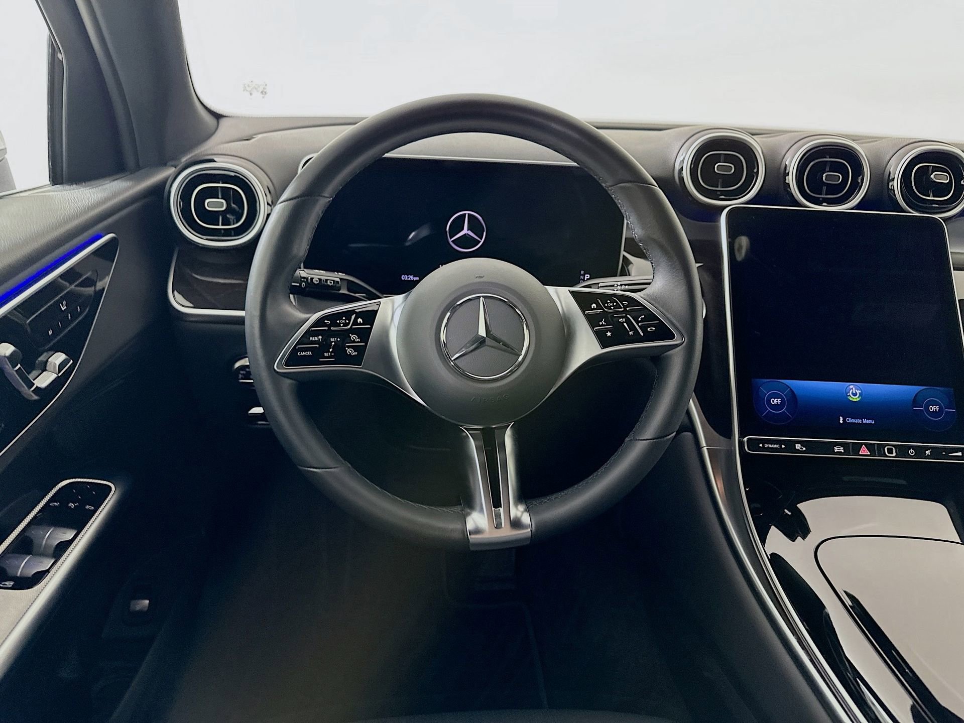 Certified 2025 Mercedes-Benz GLC 300 image 23