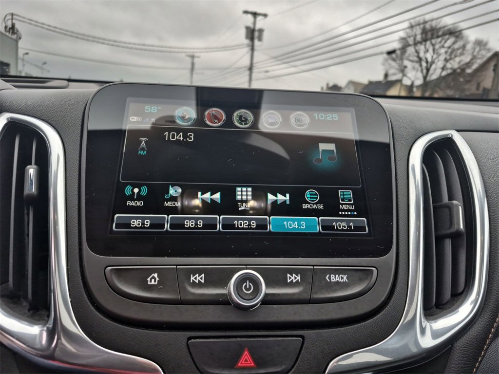 Used 2018 Chevrolet Equinox Premier image 23