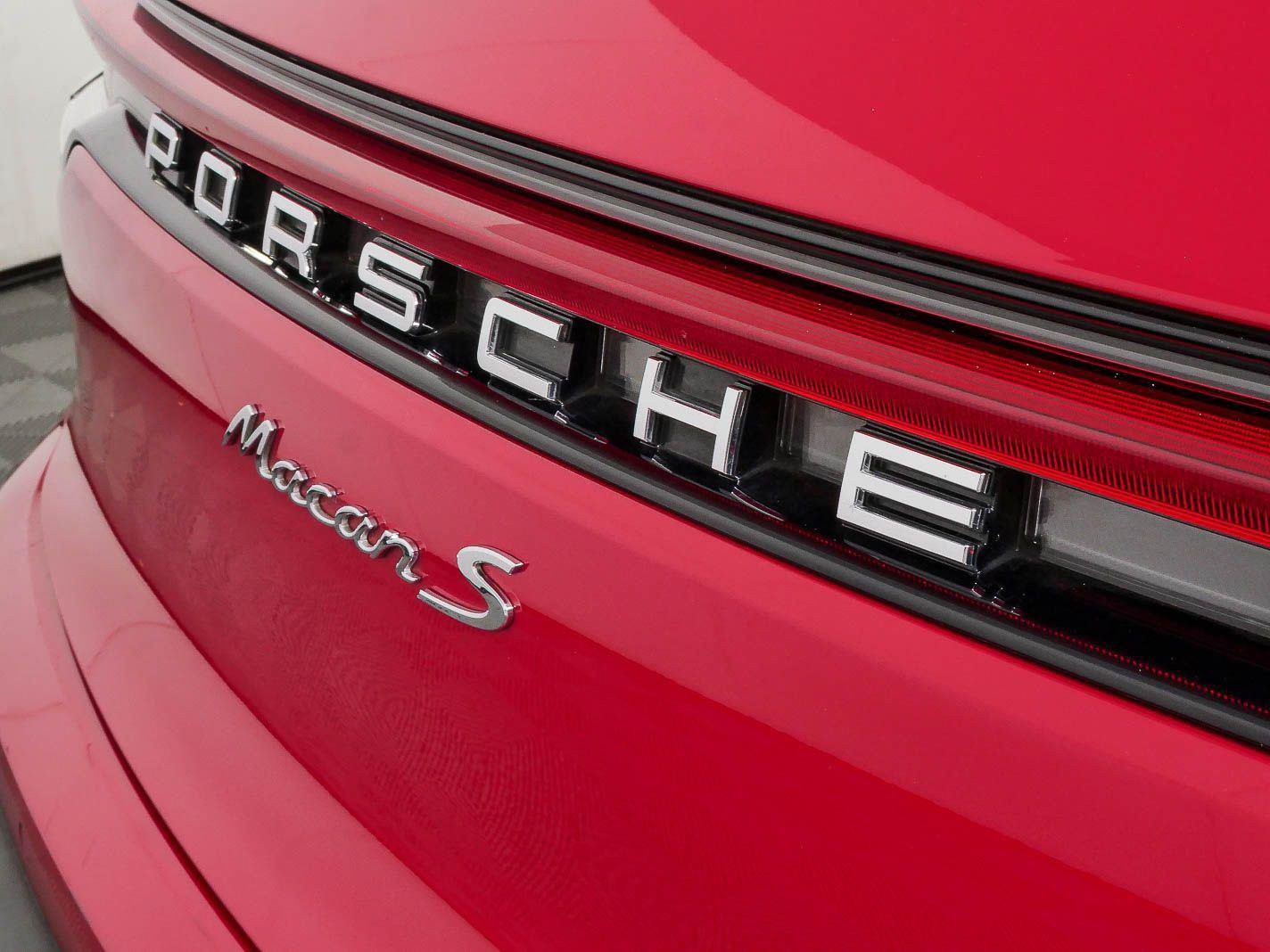 Used 2022 Porsche Macan S AWD/4WD image 35