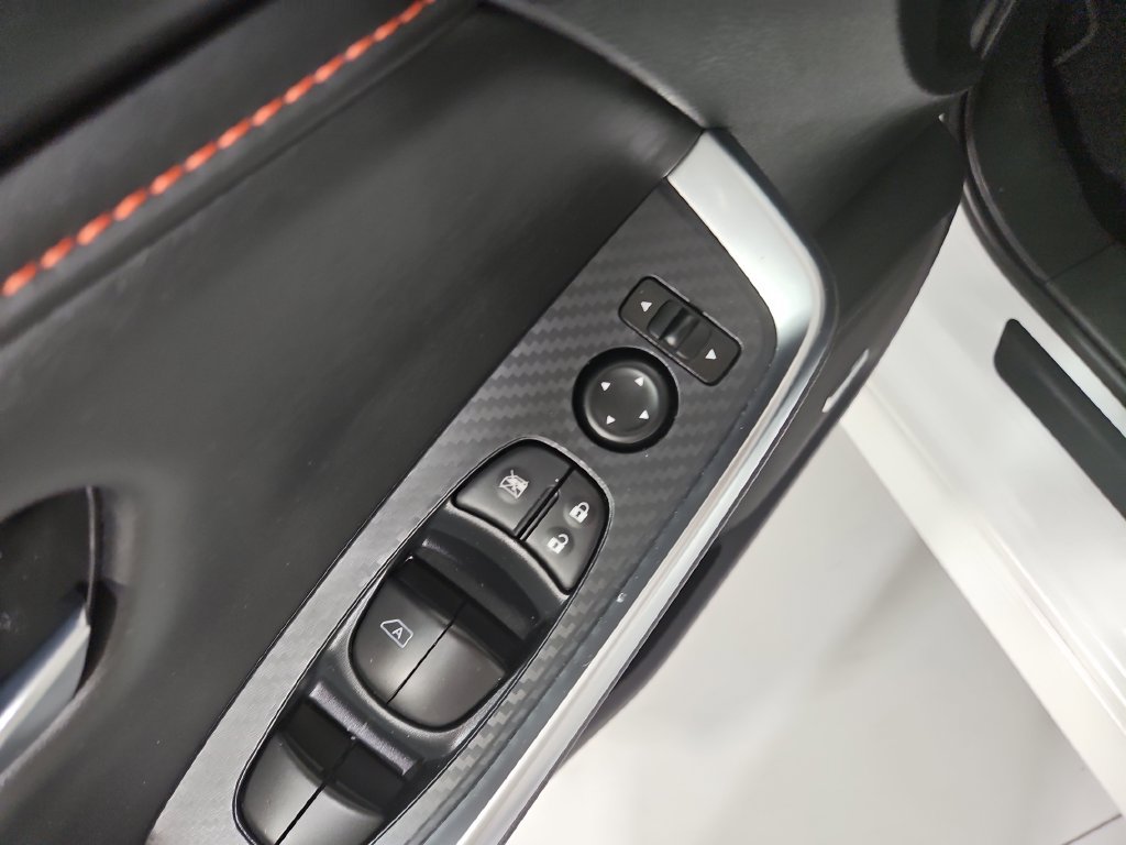 Certified 2025 Nissan Sentra SR w/ SR Premium Package FWD image 13