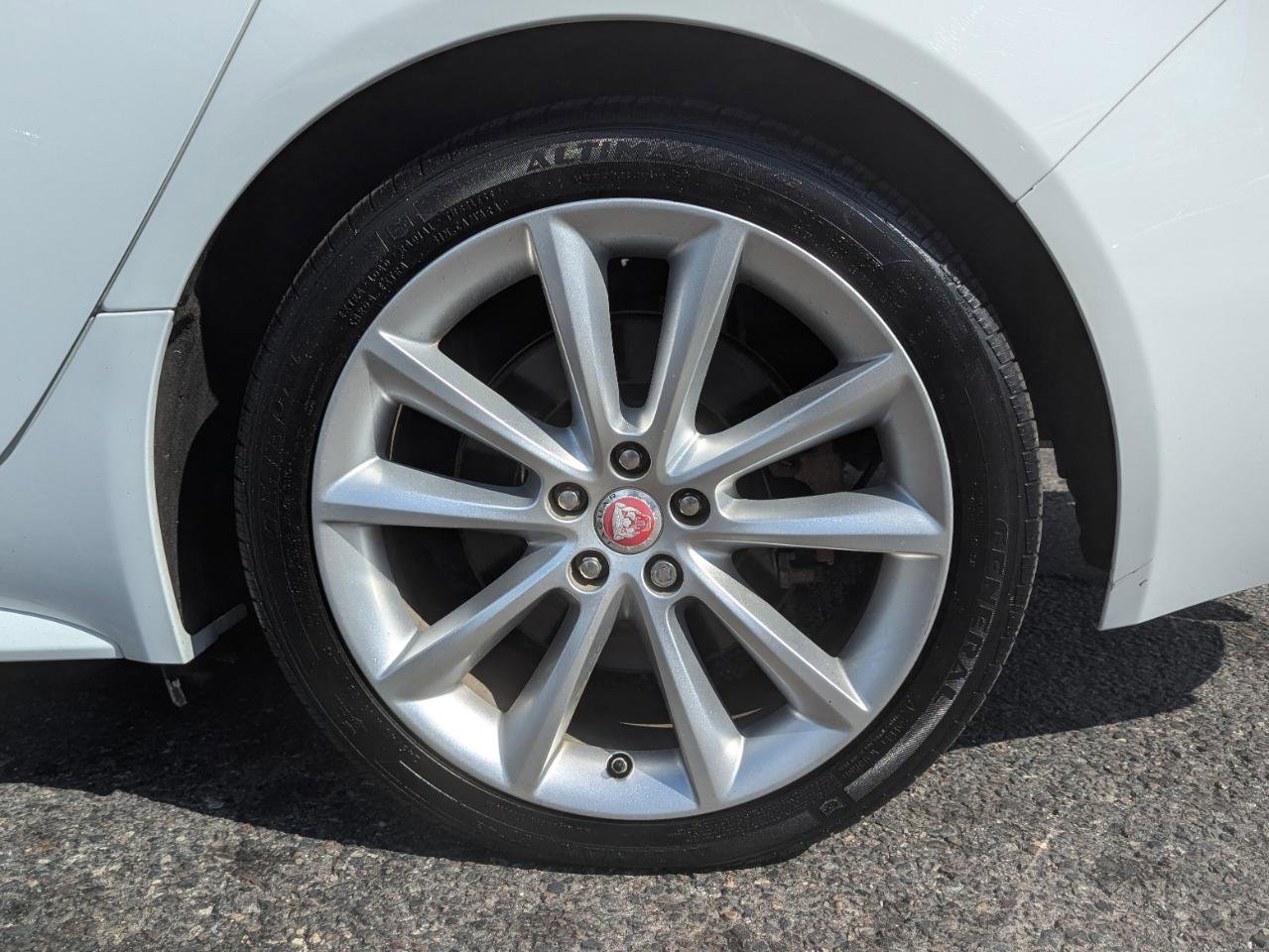 Used 2016 Jaguar XF R-Sport AWD/4WD image 56