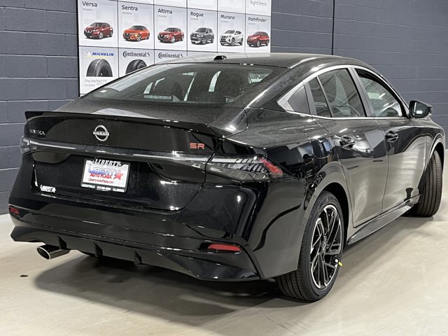 New 2026 Nissan Sentra SR w/ Floor Mat Package FWD image 6