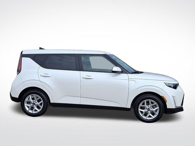 Used 2025 Kia Soul LX w/ LX Technology Package image 7