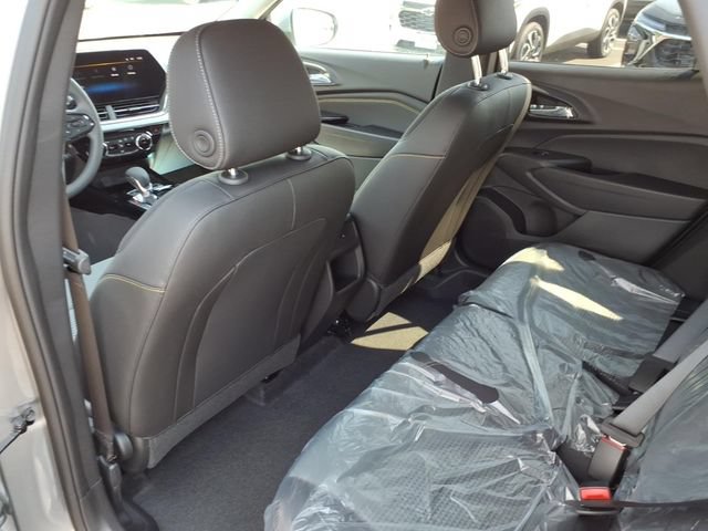 New 2026 Chevrolet Trax LT FWD image 7