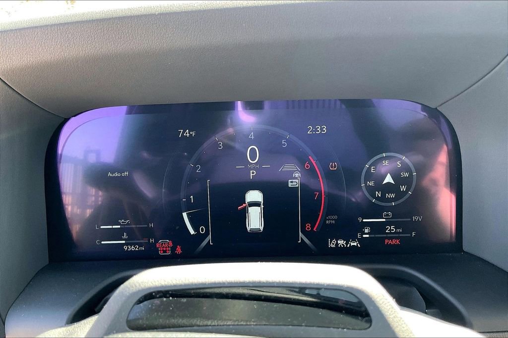 Used 2024 Lexus GX 550 w/ Accessory Package (Z1) image 26