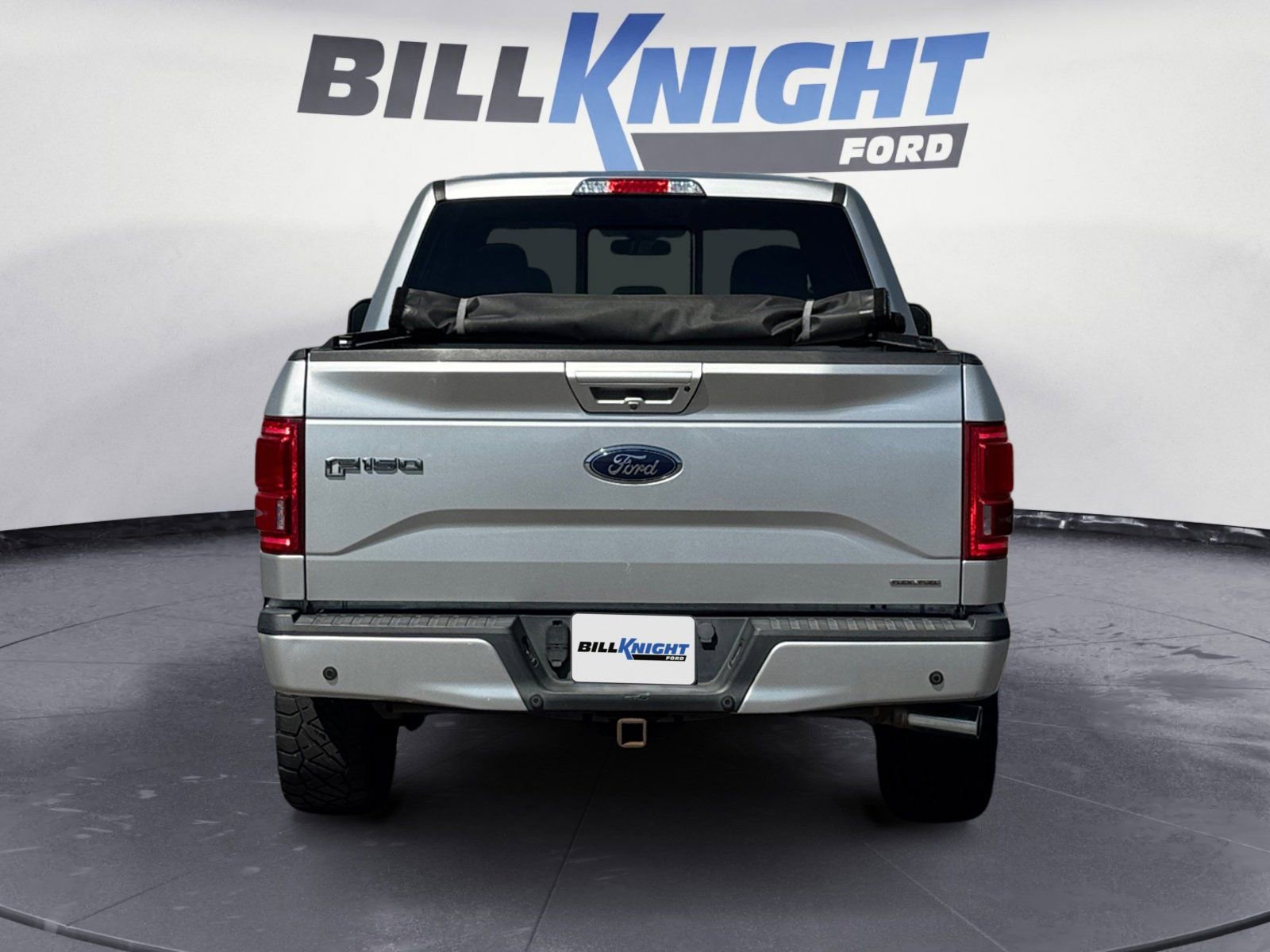 Used 2015 Ford F150 Lariat w/ Equipment Group 502A Luxury image 4