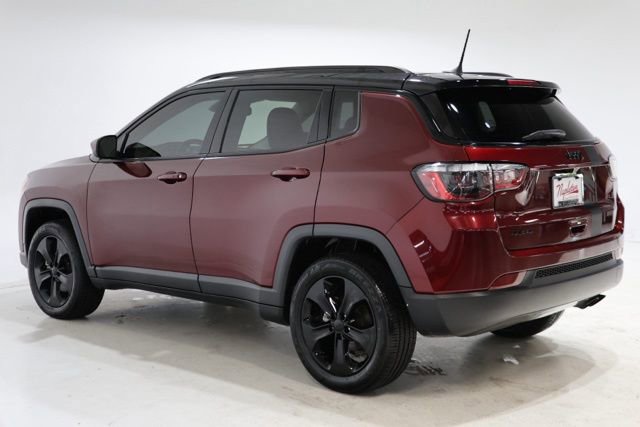 Used 2021 Jeep Compass Latitude w/ Sun and Sound Group AWD/4WD image 6