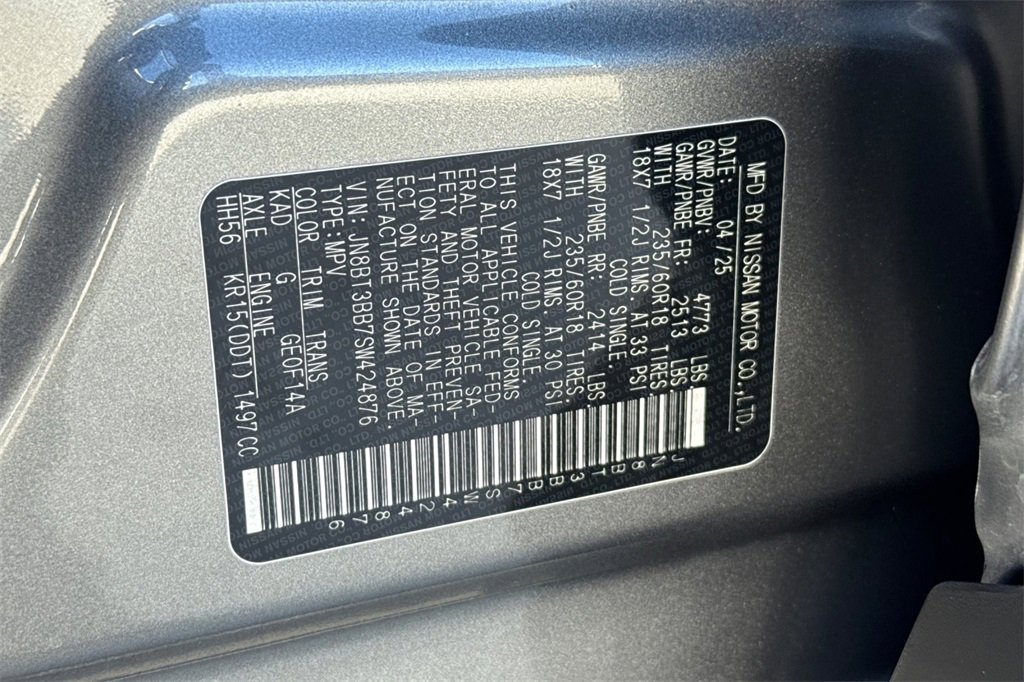 Used 2025 Nissan Rogue SV image 27