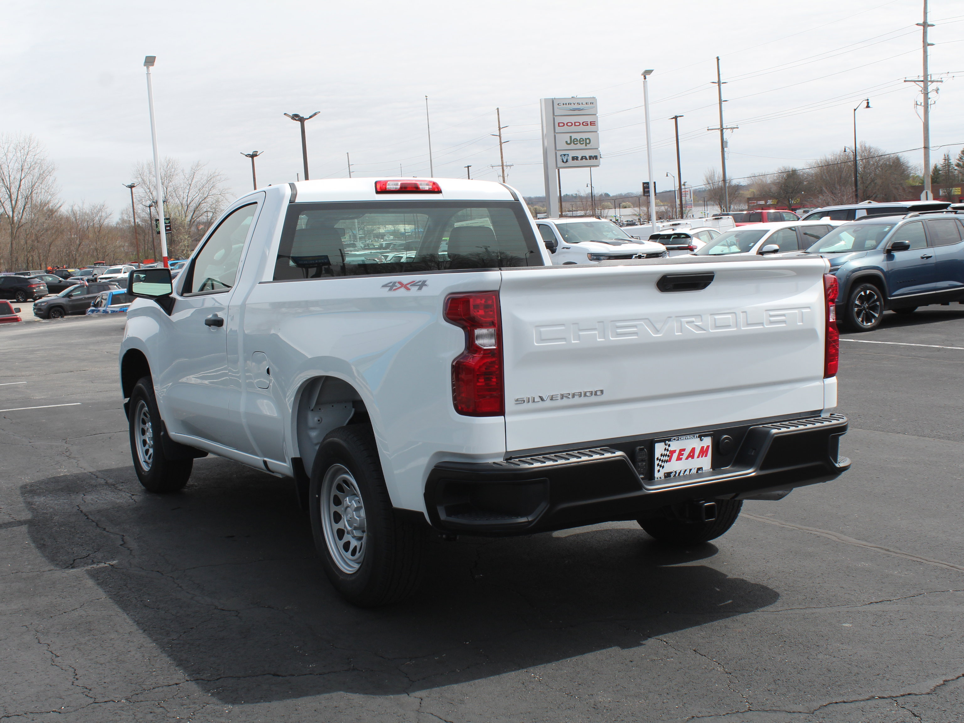New 2026 Chevrolet Silverado 1500 W/T image 5