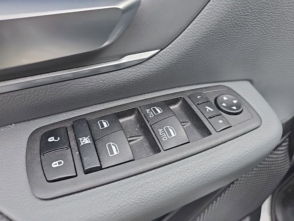 Certified 2022 RAM 1500 Big Horn image 14