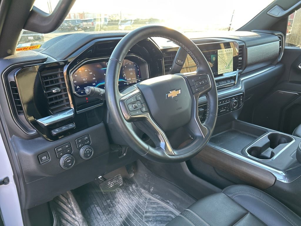 Used 2025 Chevrolet Silverado 2500 High Country w/ Technology Package image 22