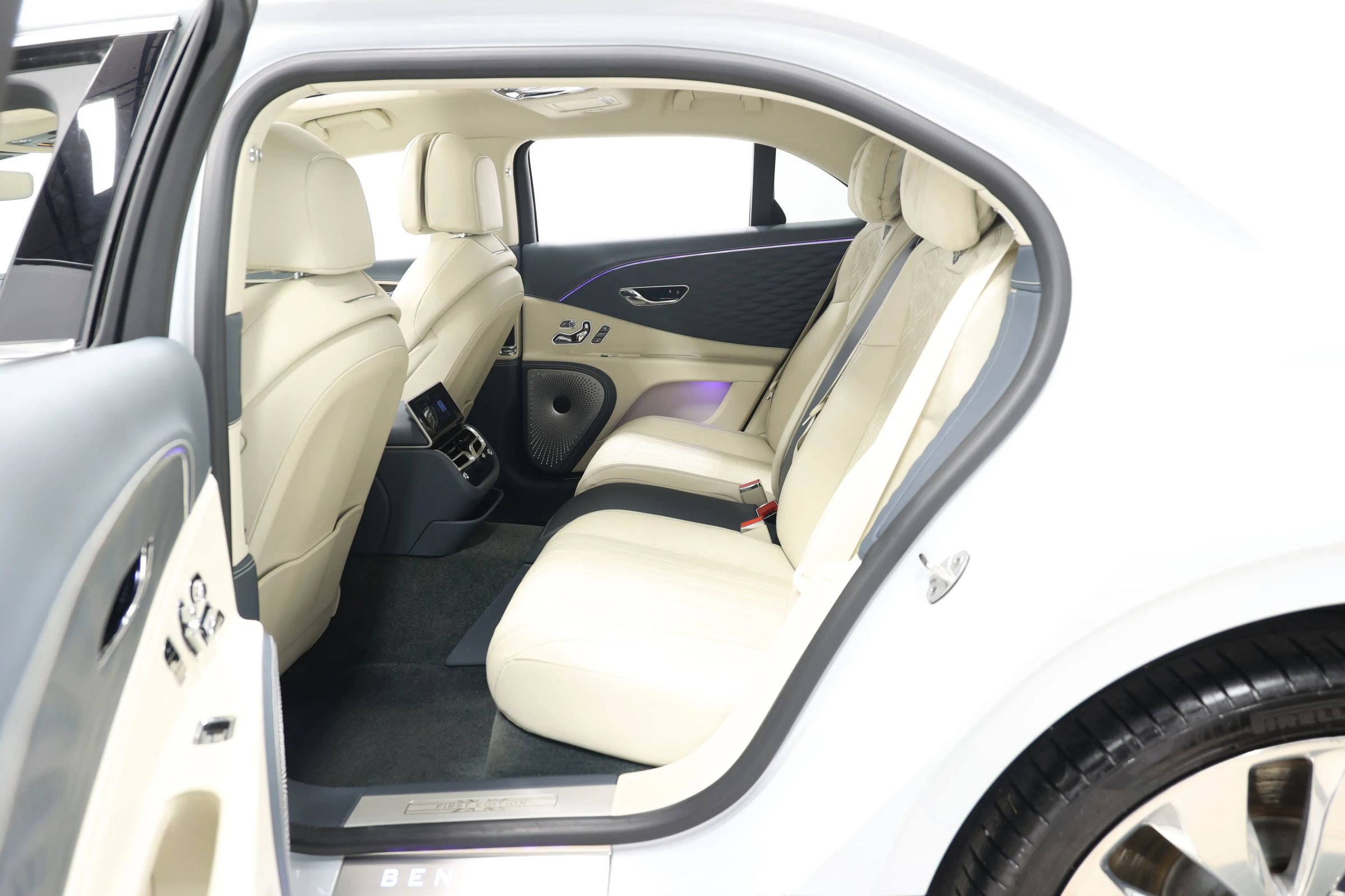Used 2020 Bentley Flying Spur W12 w/ First Edition Specification image 79
