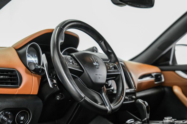 Used 2017 Maserati Levante S image 12