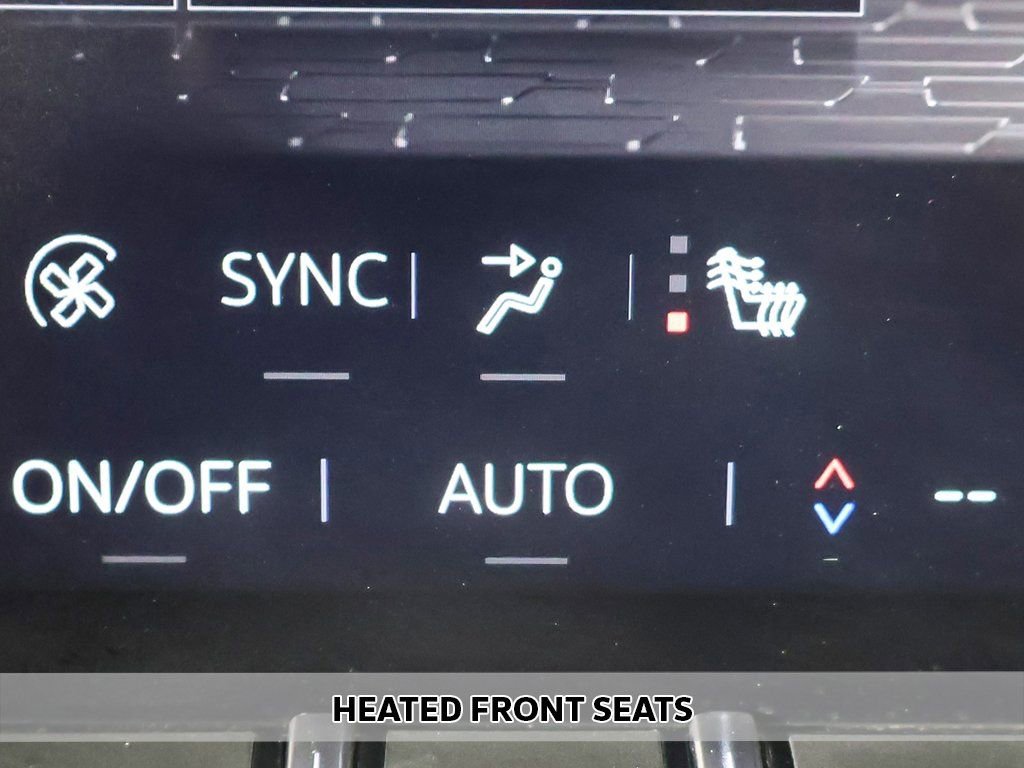 Used 2024 GMC Acadia Elevation image 8