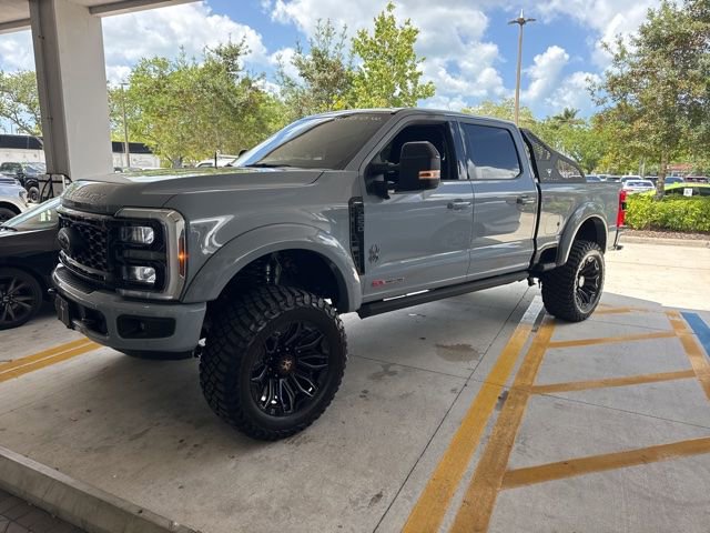 Used 2026 Ford F250 Lariat w/ Black Appearance Package image 1