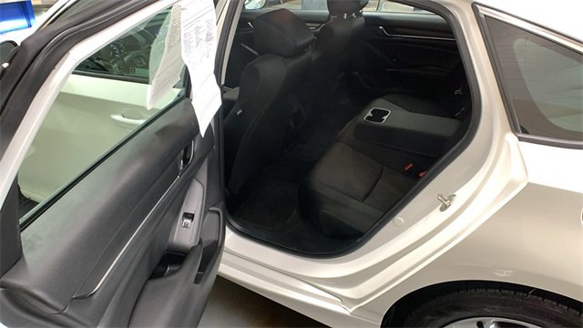 Used 2019 Honda Accord LX image 21