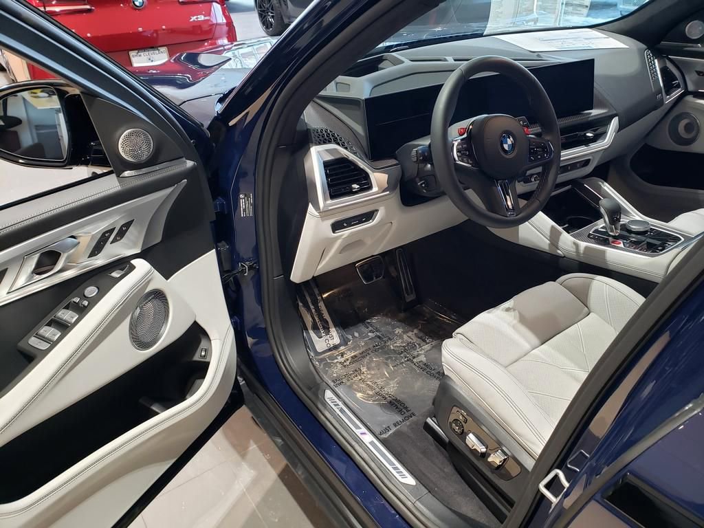 New 2026 BMW XM Label Red image 8