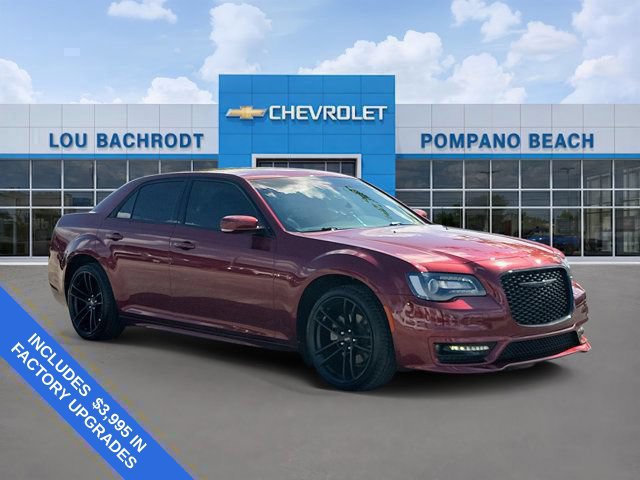 Used 2021 Chrysler 300 Touring L RWD image 1