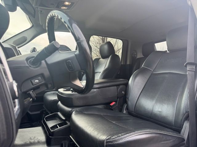 Used 2018 RAM 3500 Laramie image 14