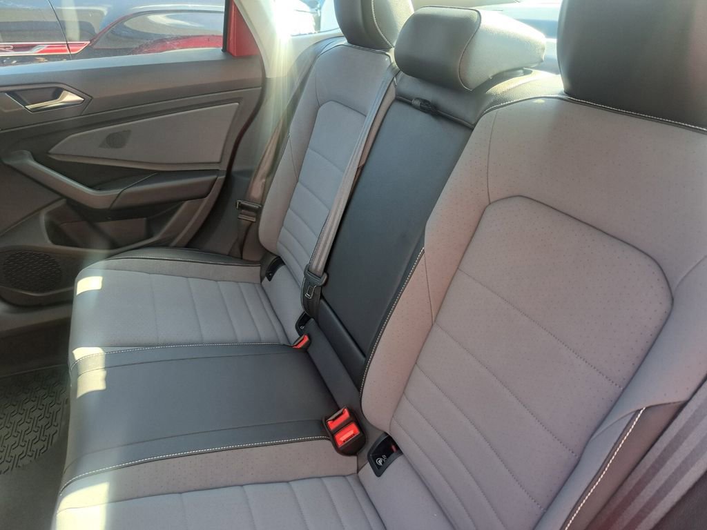 New 2026 Volkswagen Jetta SE image 24