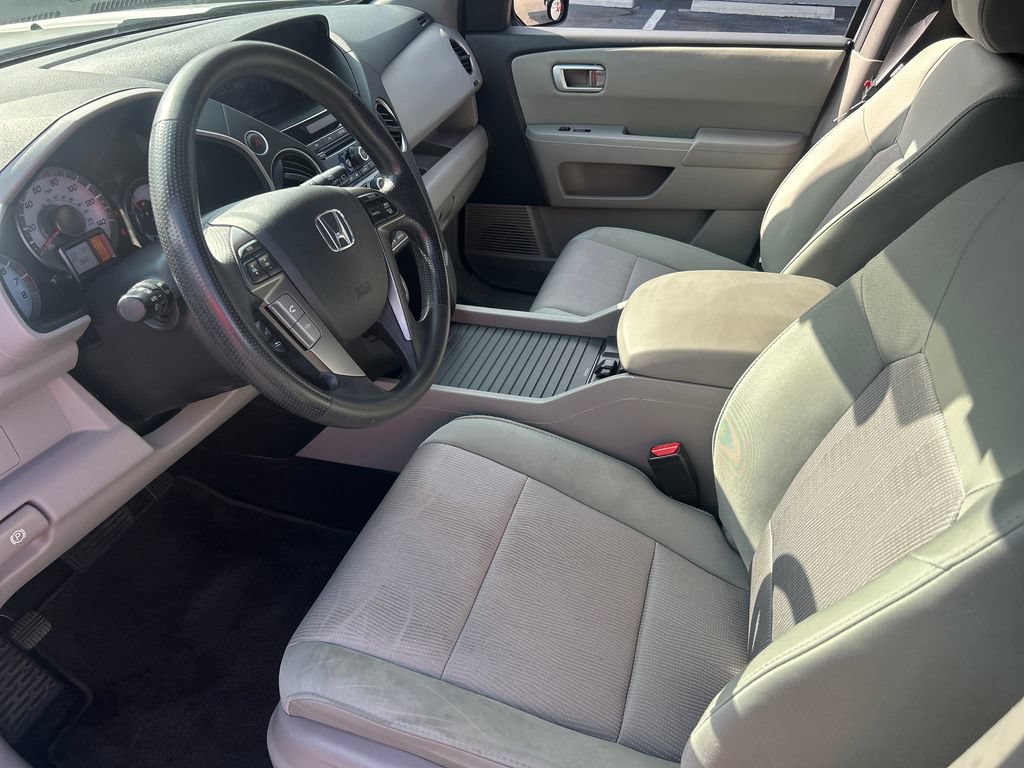 Used 2014 Honda Pilot EX image 11