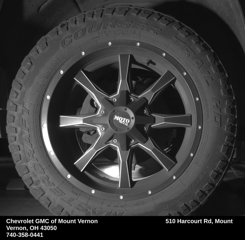 Used 2019 Chevrolet Tahoe LT AWD/4WD image 26