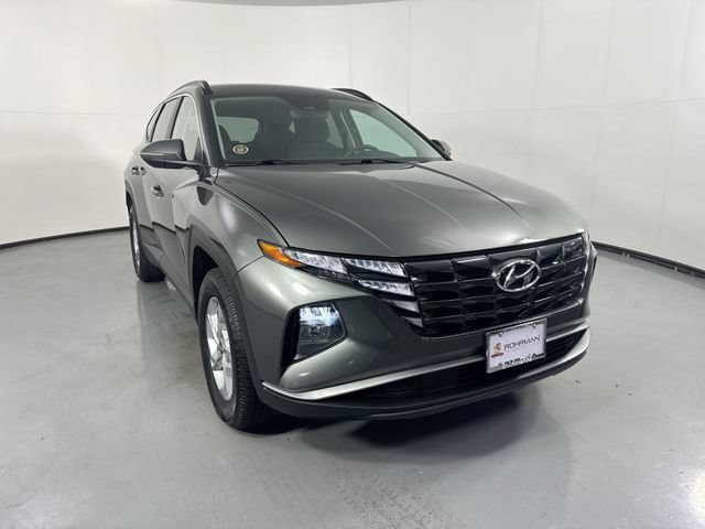 Used 2023 Hyundai Tucson SEL AWD/4WD image 3