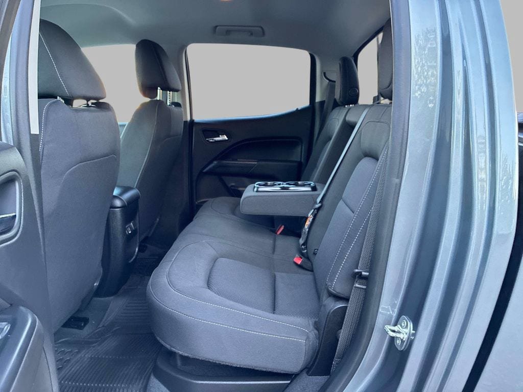 Used 2021 Chevrolet Colorado LT w/ Safety Package AWD/4WD image 14