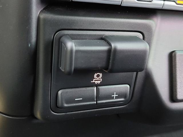 Used 2024 Chevrolet Silverado 2500 Custom w/ Custom Value Package image 14
