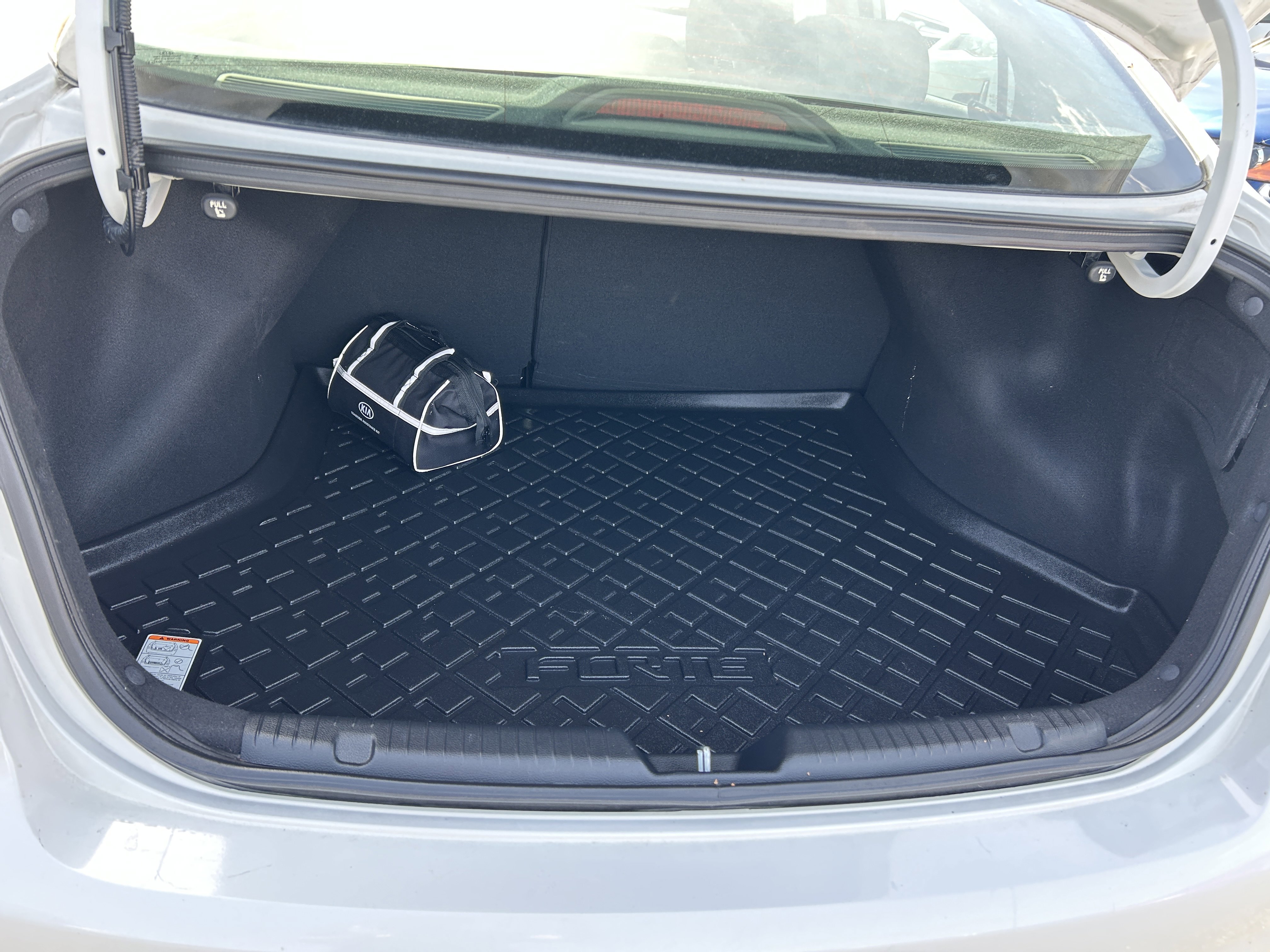 Used 2018 Kia Forte EX w/ EX Premium Plus Package FWD image 16