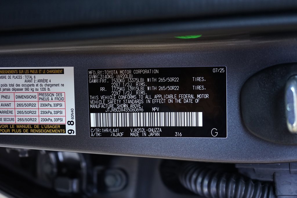 Used 2025 Lexus GX 550 image 35